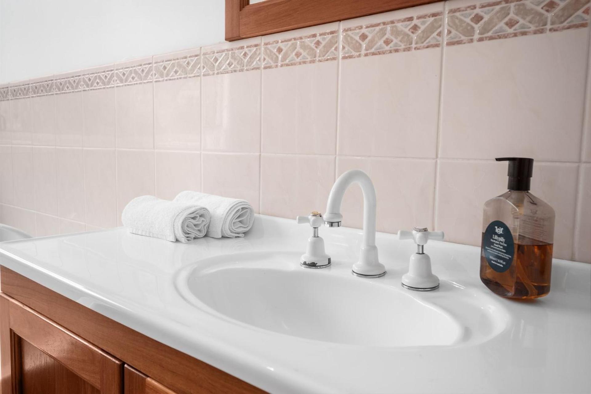 Cottage Comfort Kangaroo Valley Bagian luar foto